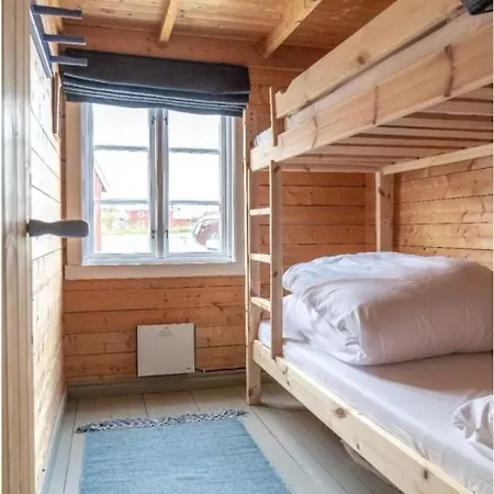 Stinebua * Vestvagoy