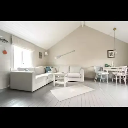 Stinebua * Vestvagoy